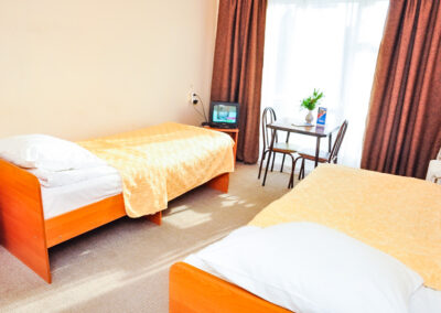 Номер 2 местный 2 категории в санатории Пикет в Кисловодске - фотография