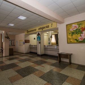 Зона ресепшен в санатории Пикет город Кисловодск - фотография