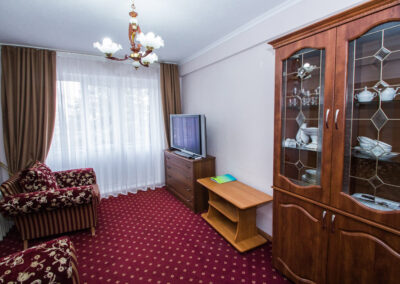 Номер «Люкс» в санатории Пикет город Кисловодск - фотография