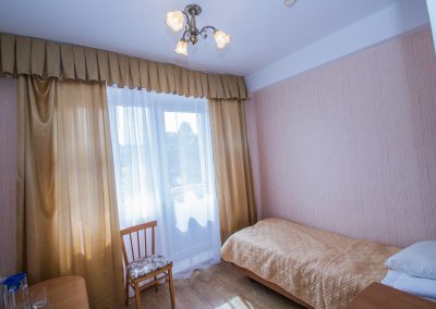 Номер 1 местный 1 категории в санатории Пикет город Кисловодск - фотография