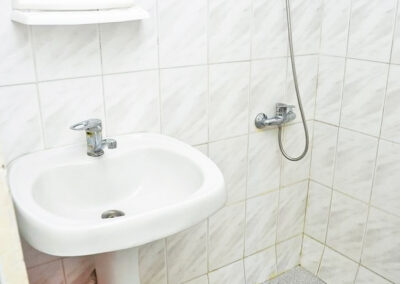 Двухместный номер 3 категории в санатории «Пикет» в г. Кисловодск - фотография