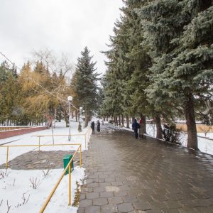 Прогулочная аллея в санатории Пикет город Кисловодск - фотография
