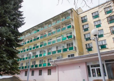 Вид на корпус санатория Пикет город Кисловодск - фотография